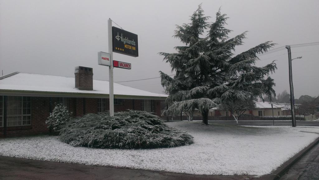 Highlands Motor Inn Оберон Екстер'єр фото
